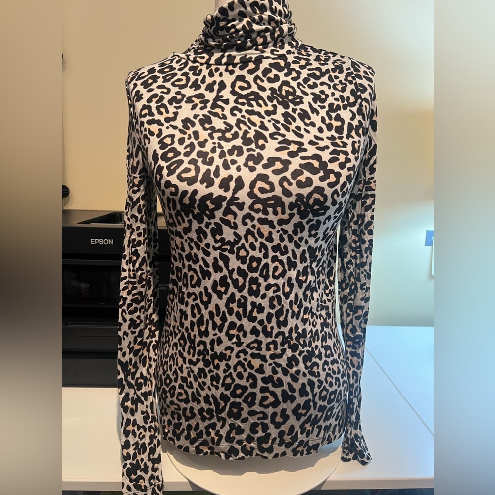 Ann Taylor Loft Turtleneck